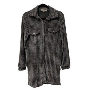 GIMMICKS BKE TEXTURED VELVET TUNIC SHIRT BUTTON DOWN POCKETS SIZE S MINIMALIST